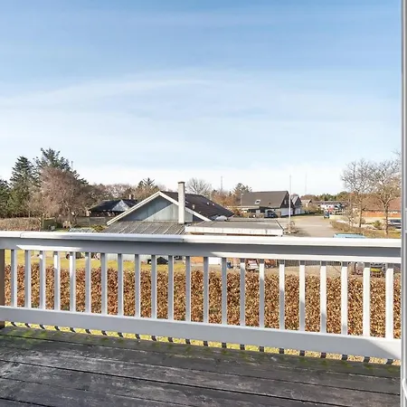 Gemütliches Haus In Blåvand Mit Wlan